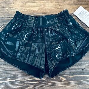 NWT Black Hotty Hot Shorts size 4